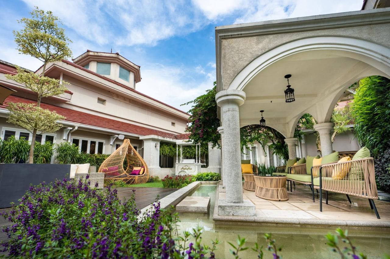 Hualien Farglory Hotel Yanliau Eksteriør bilde The residence of the Thai ambassador to the United States