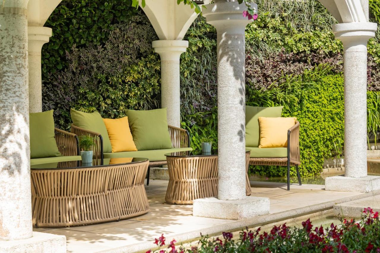 Hualien Farglory Hotel Yanliau Eksteriør bilde Outdoor furniture